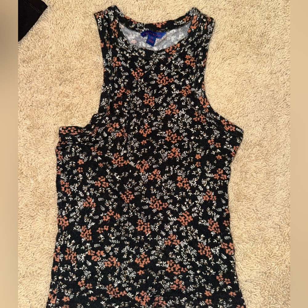 Aeropostale tank top!